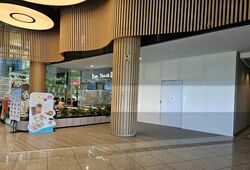 Tampines Grande (D18), Retail #486894581